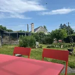 La Maison Bleue * Tracy-le-Mont