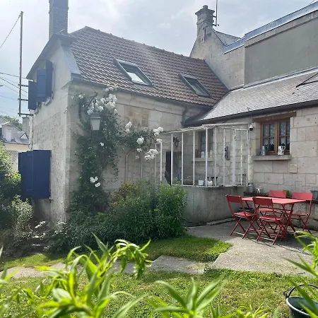 La Maison Bleue Apartamento *