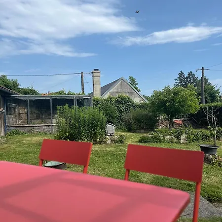 La Maison Bleue * Tracy-le-Mont